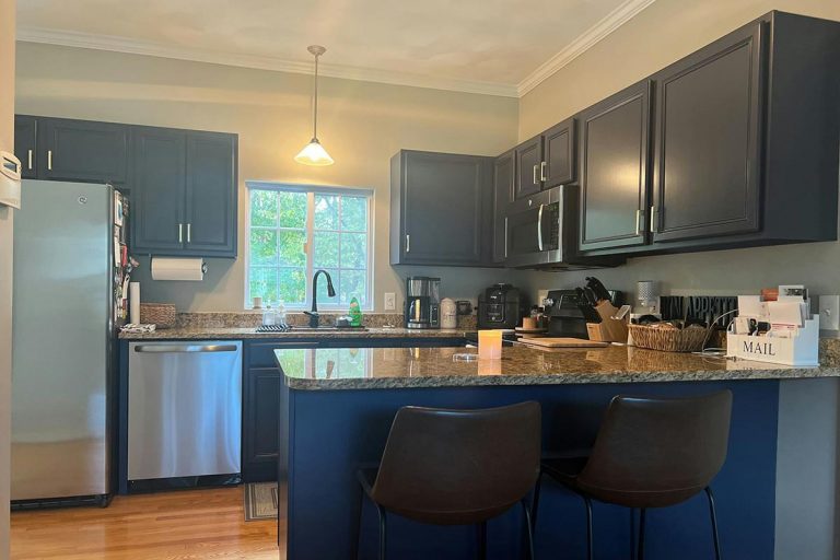 Professional Cabinet Painting: Tips from PROs