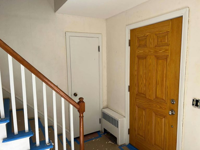 Best Interior Door Paint Finish to Consider in Rhode Island