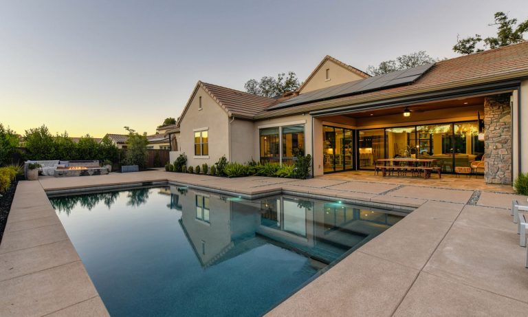 why-high-end-homes-need-high-end-paints benefits of high-quality paint