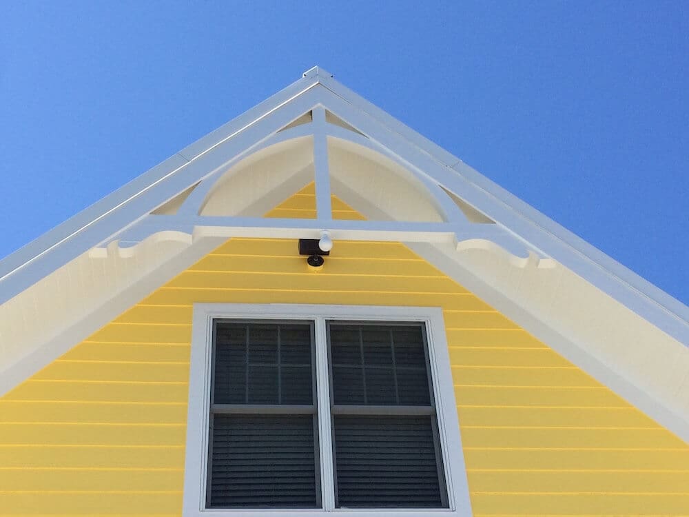 why exterior paint fails in coastal homes